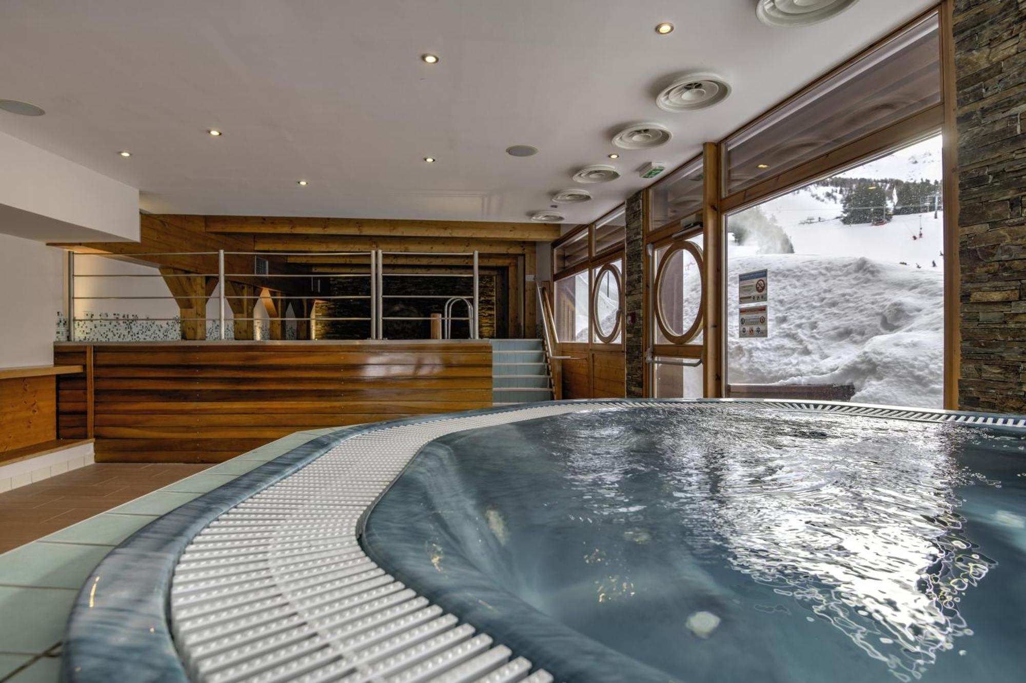 Belambra Clubs Arc 1800 - Hotel Du Golf Les Arcs  エクステリア 写真
